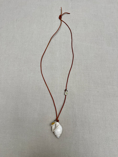 elements necklace w/gold luster