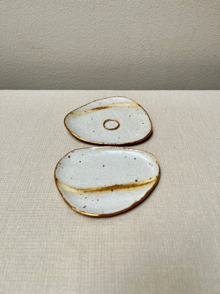 trinket dish w/gold luster - mostly white