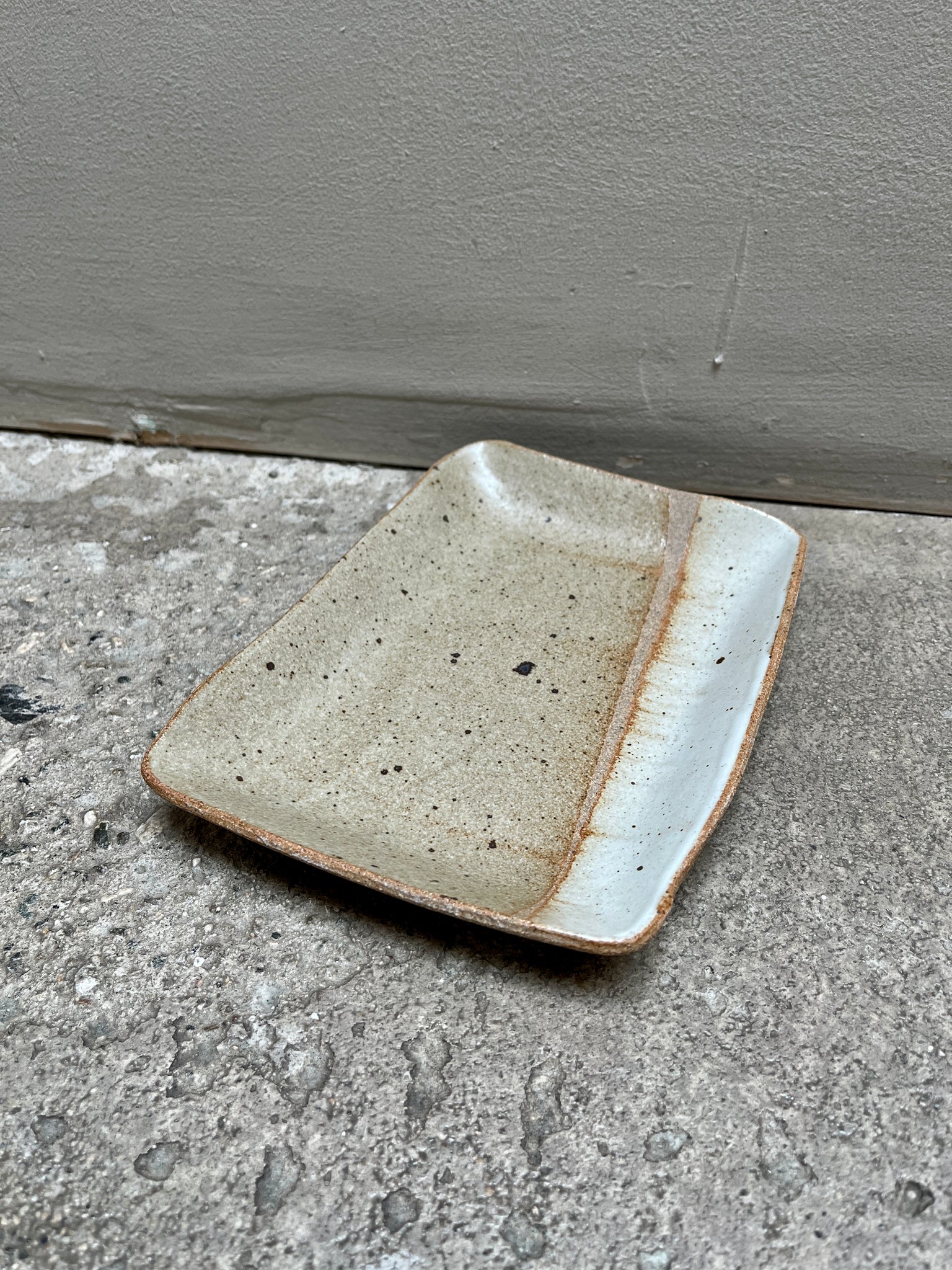 tray plate